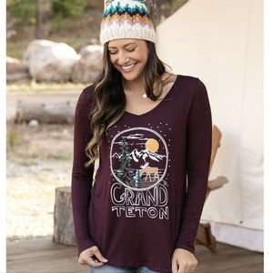 Grace and Lace Grand Teton long sleeve tee xxs